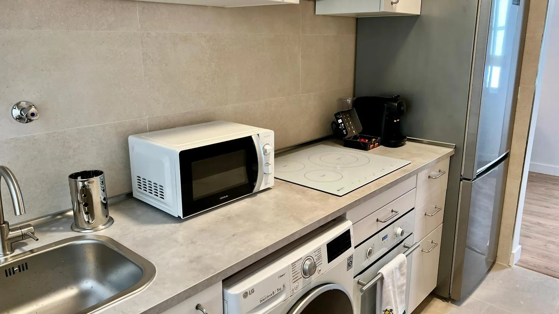 La Trinidad Dreams Free Wifi&Ac By Easytrip Apartment Malaga